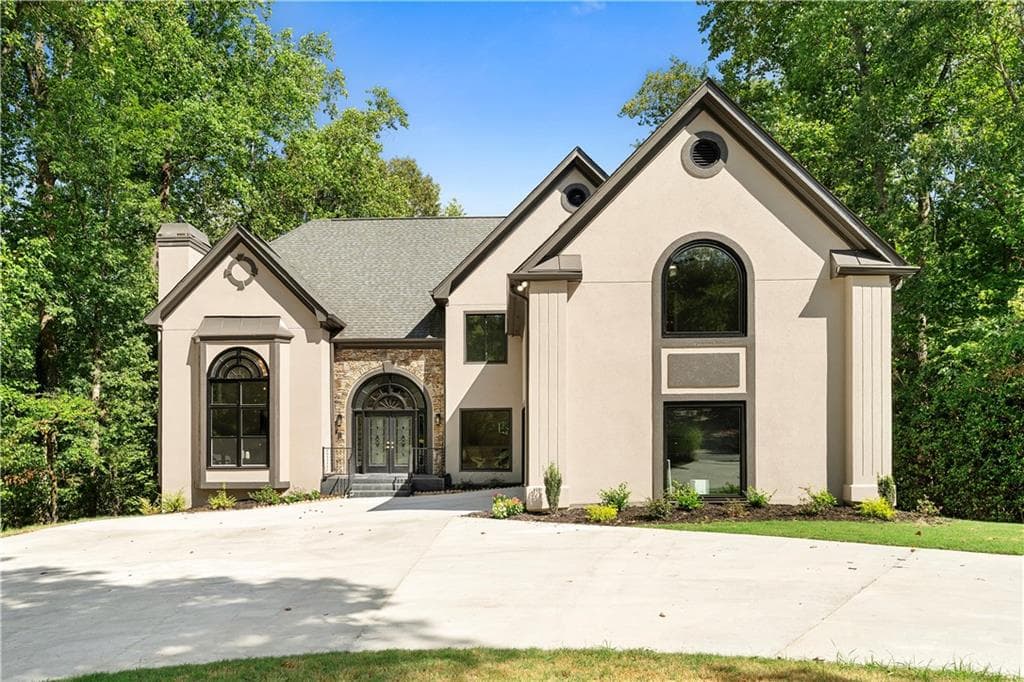 6 bedroom, 6 bathroom, 7,102 sq ft single family residence sold at 2910 Coles Way, Atlanta, GA 30350