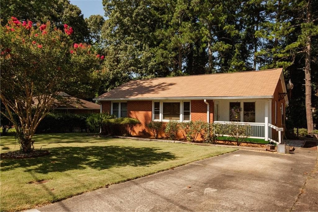 4 bedroom, 2 bathroom, 2,428 sq ft single family residence sold at 2240 Old Spring Road, Smyrna, GA 30080
