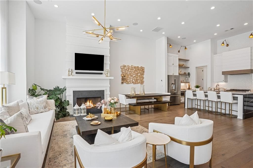 6640 Avis Walk, Alpharetta, GA 30005 — most recent listing photo