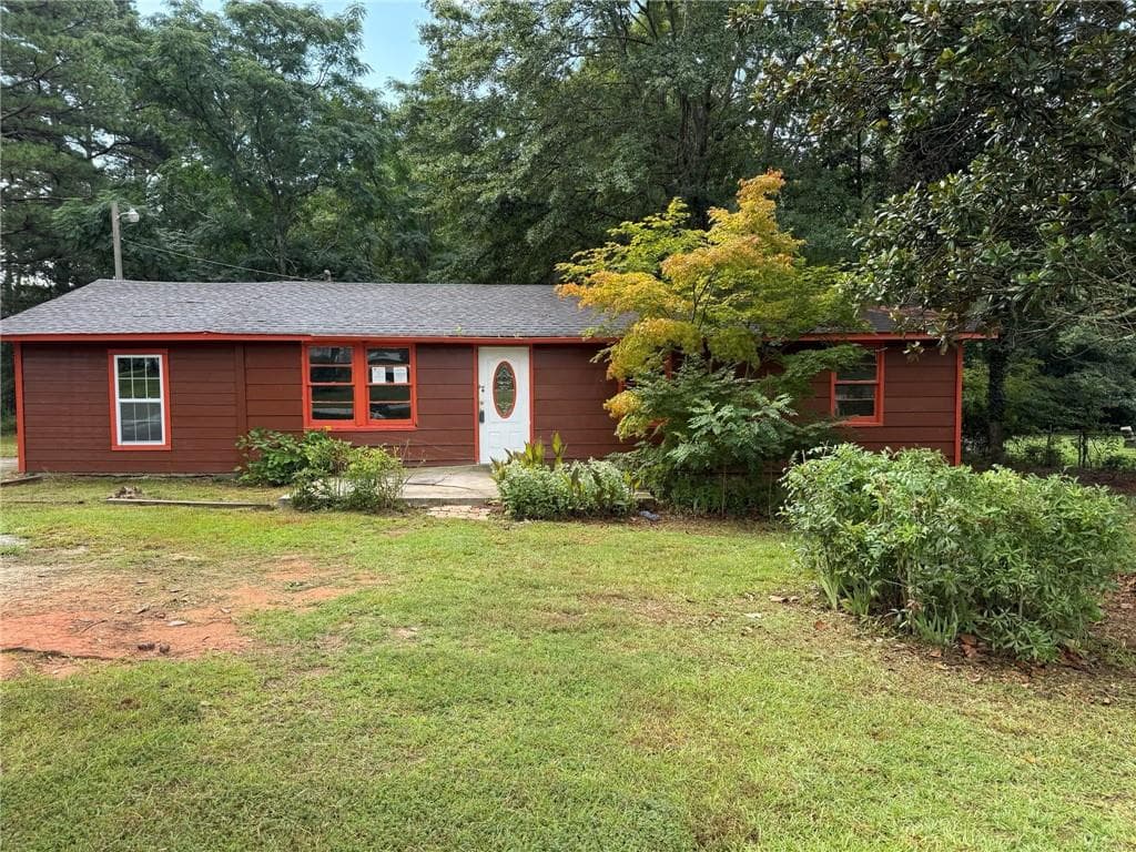 3 bedroom, 1 bathroom, 1,348 sq ft single family residence sold at 144 Flat Rock Road, Oxford, GA 30054