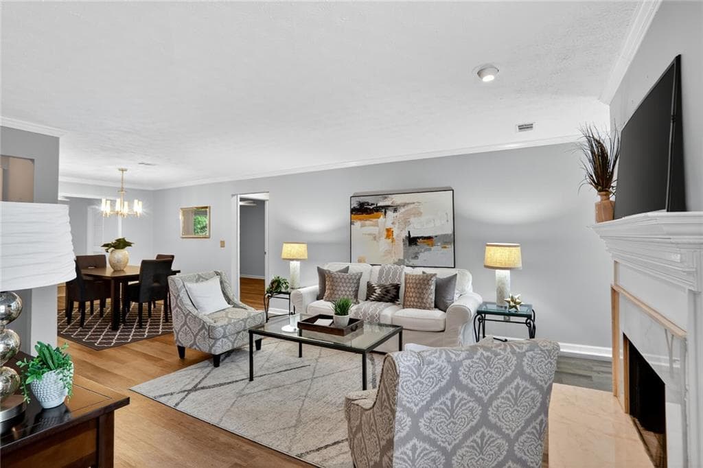 2 bedroom, 2 bathroom, 1,450 sq ft condominium sold at 59 Saint Claire Lane, Atlanta, GA 30324