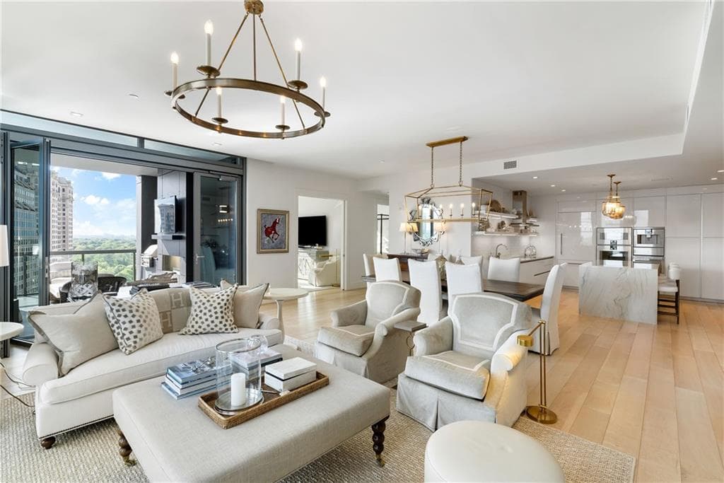 3107 Peachtree Road 1403, Atlanta, GA 30305 — most recent listing photo