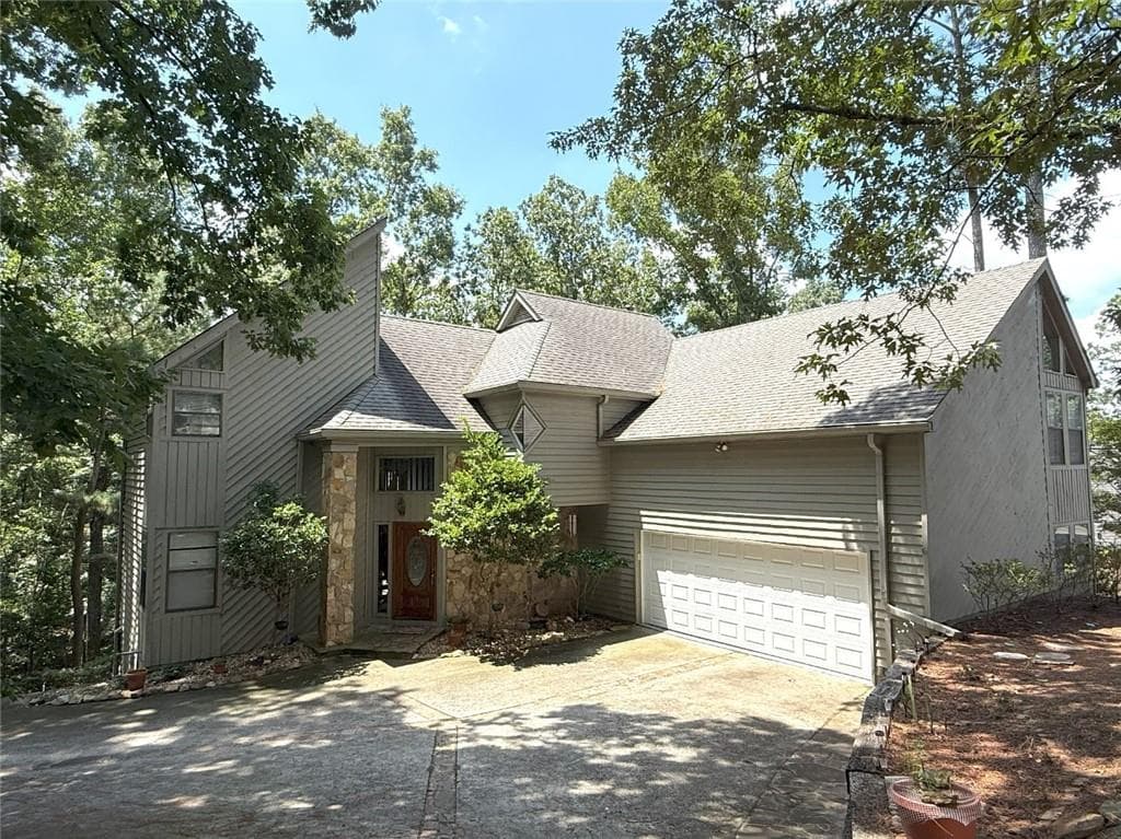 530 Matterhorn Way, Alpharetta, GA 30022 — most recent listing photo