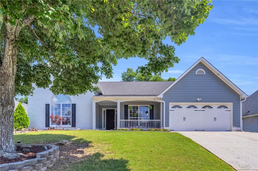 499 Running Doe Court, Suwanee, GA 30024 — most recent listing photo