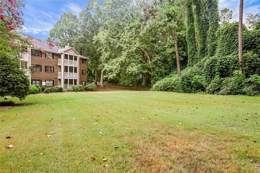 518 Barrington Hills Drive, Atlanta, GA 30350 — most recent listing photo