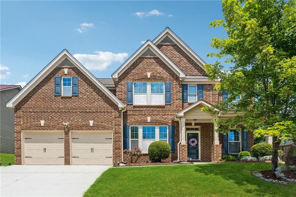 5 bedroom, 3 bathroom, 3,195 sq ft single family residence sold at 8169 Lochley Drive, Fairburn, GA 30213