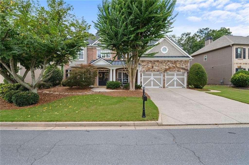 5 bedroom, 4 bathroom, 3,935 sq ft single family residence sold at 1152 Lakefield Walk, Marietta, GA 30064