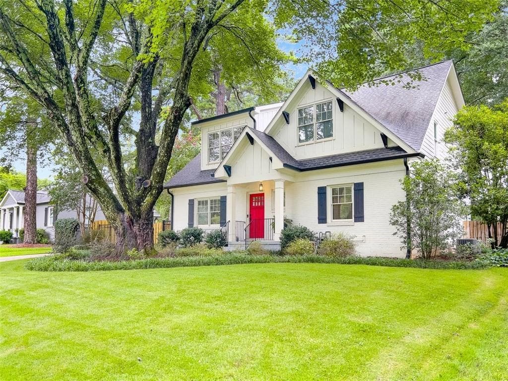 827 Derrydown Way, Decatur, GA 30030 — most recent listing photo