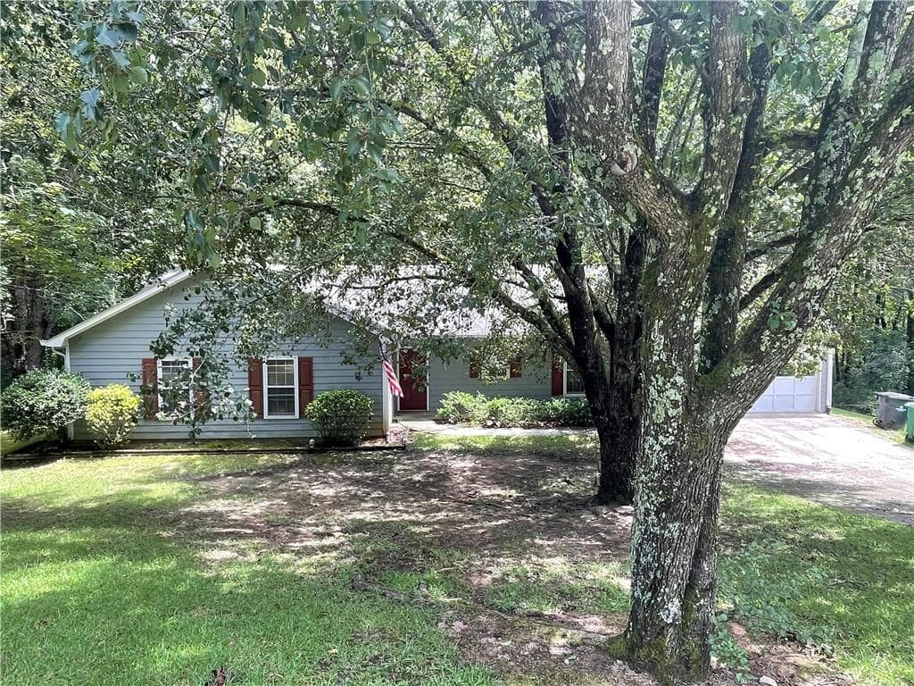 3 bedroom, 2 bathroom, 1,599 sq ft single family residence sold at 2095 Uniwattee Trail, Dacula, GA 30019