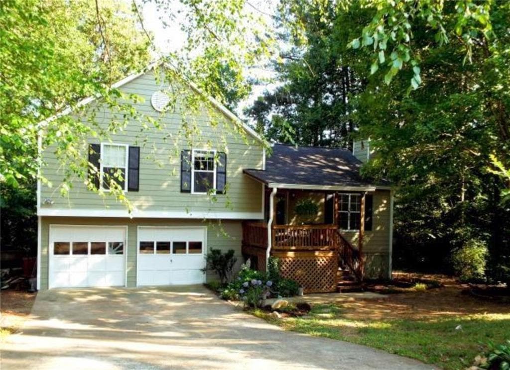 3 bedroom, 2 bathroom, 1,220 sq ft single family residence sold at 2730 Country Creek Way, Kennesaw, GA 30152