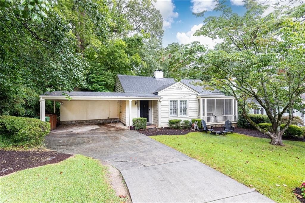 3 bedroom, 3 bathroom, 2,400 sq ft single family residence sold at 224 Peachtree Way, Atlanta, GA 30305