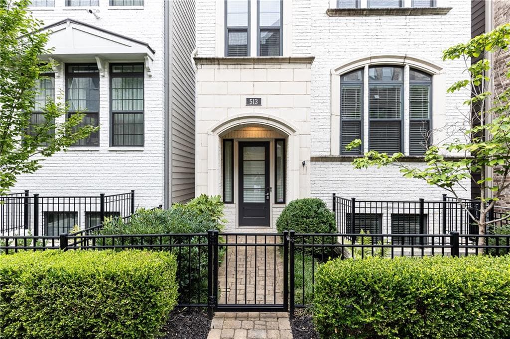 4 bedroom, 5 bathroom, 2,737 sq ft single family residence sold at 513 Broadview Lane, Atlanta, GA 30324