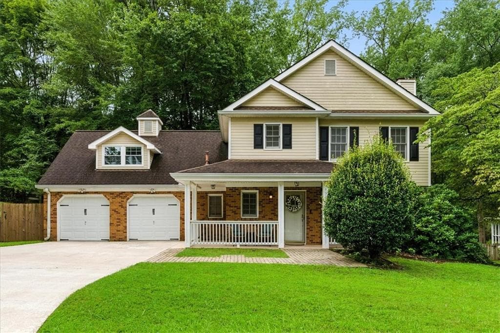 4 bedroom, 3 bathroom, 2,185 sq ft single family residence sold at 1034 W Mill Drive, Kennesaw, GA 30152