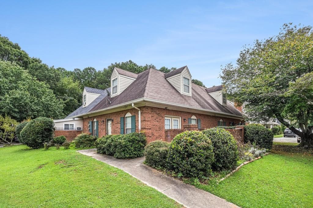 877 Park Place, Conyers, GA 30012 — most recent listing photo