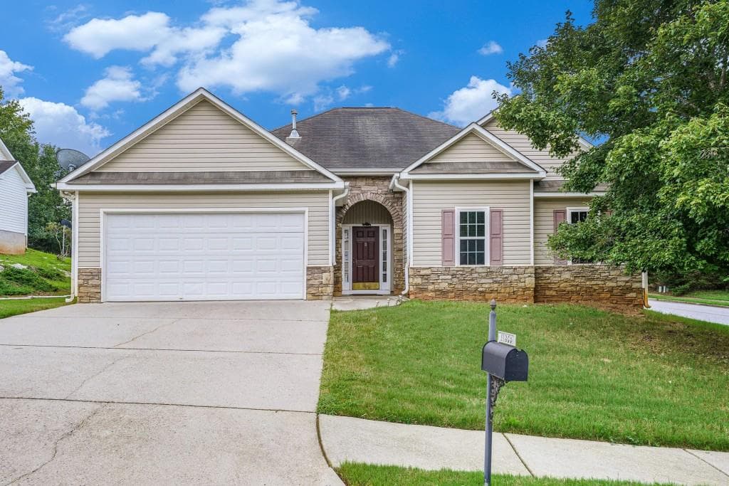 11853 FAIRWAY OVERLOOK, Fayetteville, GA 30215 — most recent listing photo