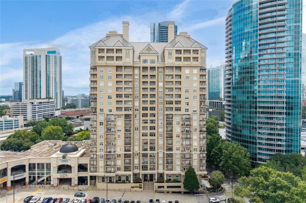 1 bedroom, 1 bathroom, 793 sq ft condominium sold at 3334 PEACHTREE Road 1110, Atlanta, GA 30326