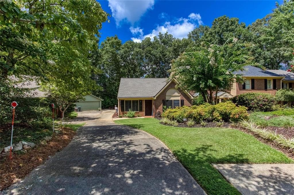 2 bedroom, 2 bathroom, 1,212 sq ft townhouse sold at 1295 WHITLOCK RIDGE Drive, Marietta, GA 30064