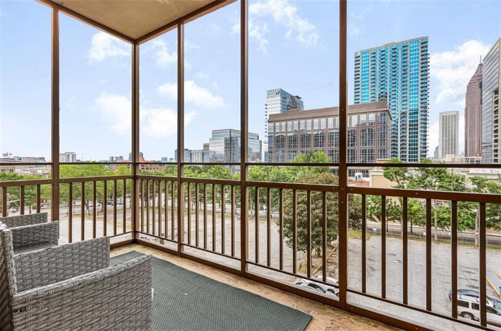 300 Peachtree Street 3B, Atlanta, GA 30308 — most recent listing photo