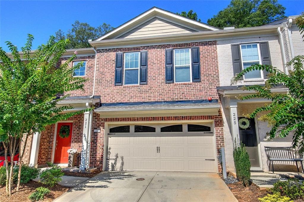 221 HOLDEN Way, Woodstock, GA 30189 — most recent listing photo