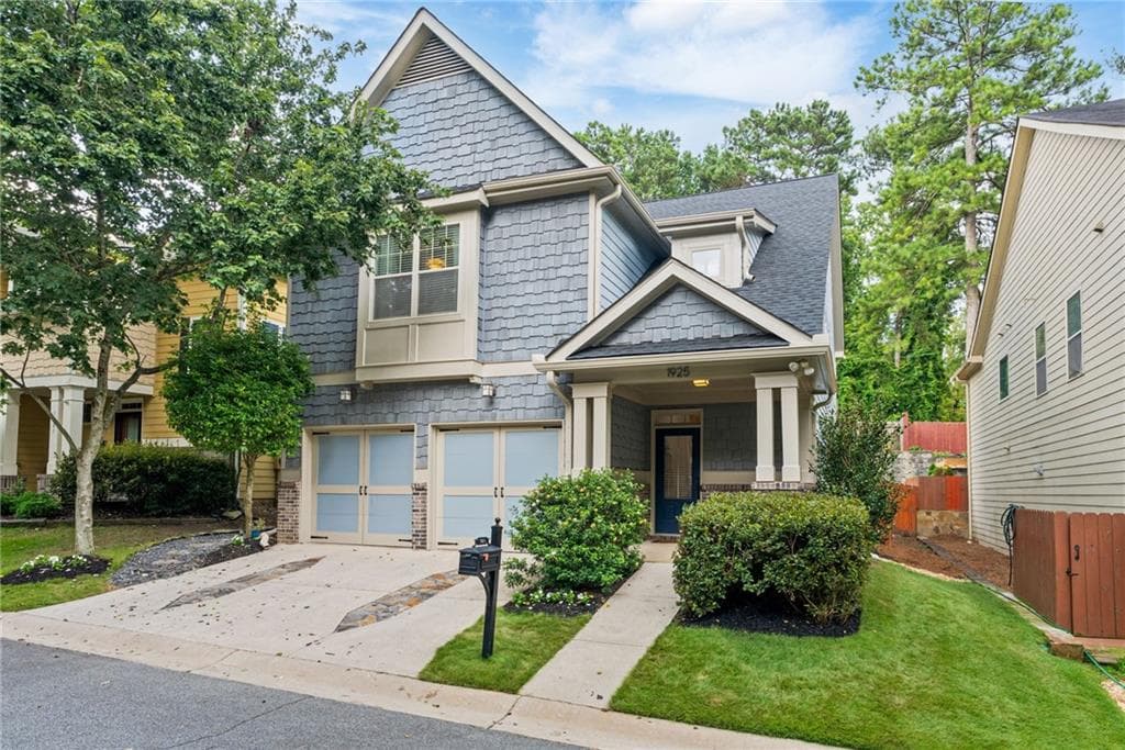 1925 Brantley Walk Lane, Atlanta, GA 30318 — most recent listing photo