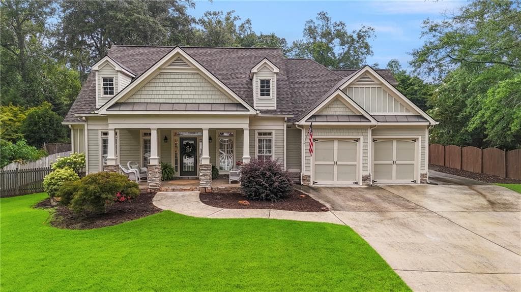 4 bedroom, 3 bathroom, 2,985 sq ft single family residence sold at 558 FAITH Street, Marietta, GA 30064