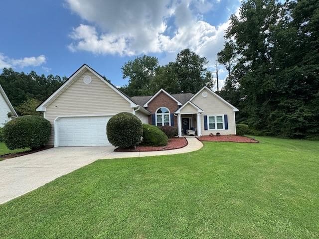 3 bedroom, 2 bathroom single family residence sold at 3685 Brittany Oak Trace, Snellville, GA 30039