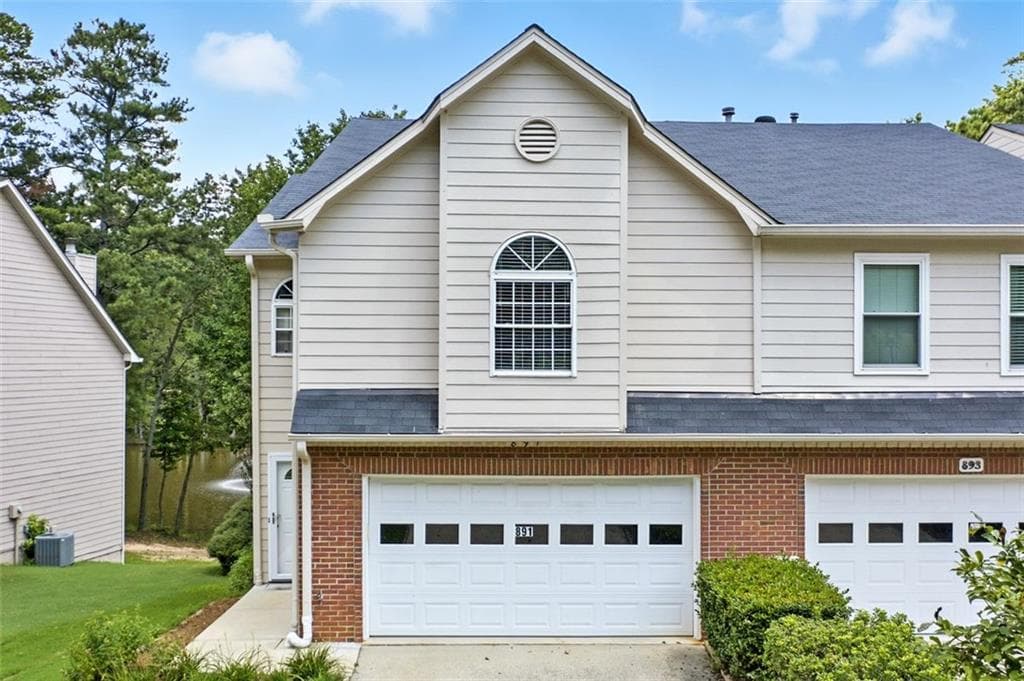2 bedroom, 3 bathroom, 2,188 sq ft townhouse sold at 891 Edgewater Circle, Marietta, GA 30062