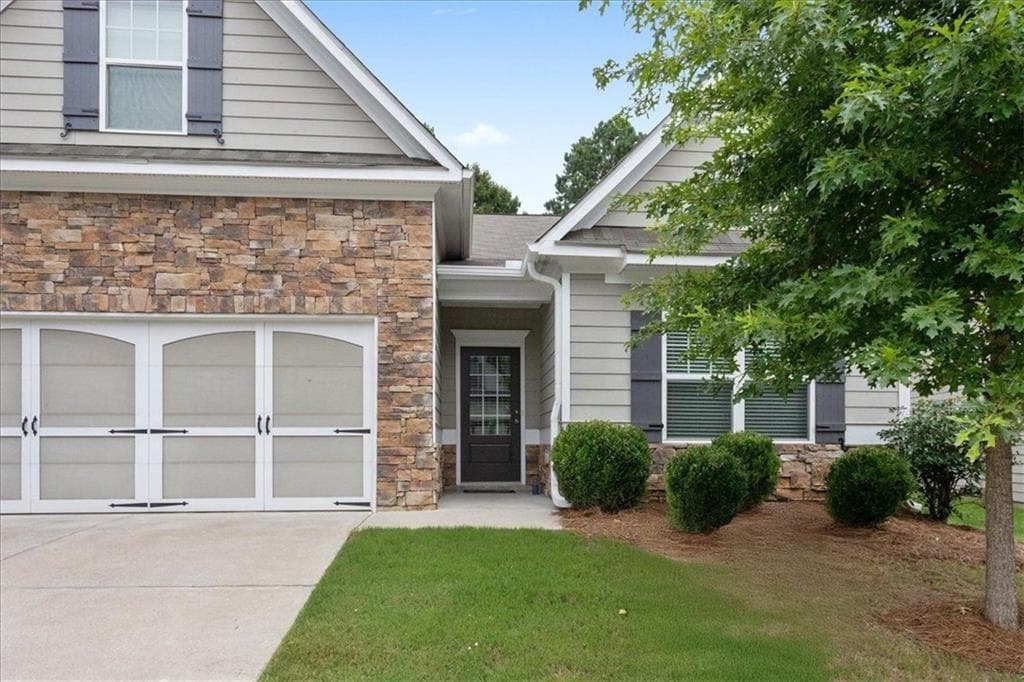 4 bedroom, 3 bathroom, 1,997 sq ft single family residence sold at 263 Jefferson Avenue, Canton, GA 30114
