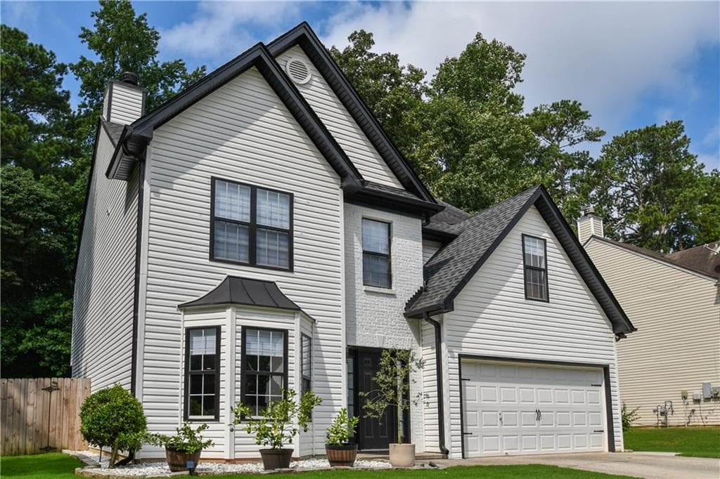 4 bedroom, 3 bathroom, 2,200 sq ft single family residence sold at 350 Oakland Place Drive, Lawrenceville, GA 30044