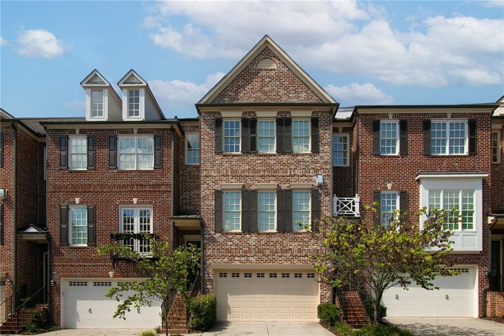 535 Rose Garden Lane, Alpharetta, GA 30009 — most recent listing photo