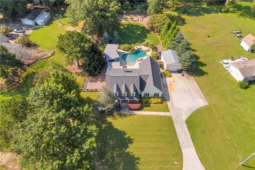 3 bedroom, 3 bathroom, 2,000 sq ft single family residence sold at 4820 Old Highway 138, Loganville, GA 30052