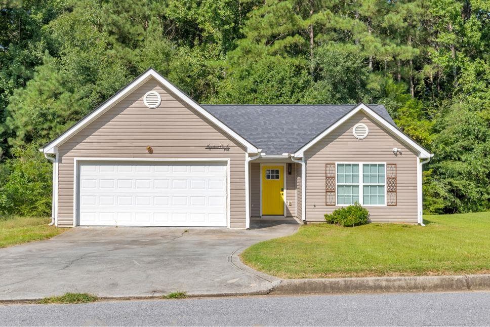 168 Longstreet Circle, Oxford, GA 30054 — most recent listing photo