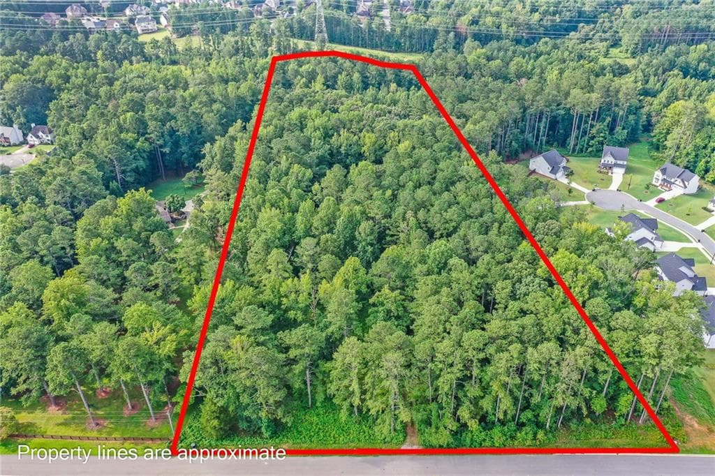 3 bedroom, 3 bathroom single family residence sold at 6137 Collins Road, Acworth, GA 30101