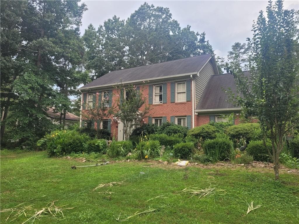 5 bedroom, 3 bathroom, 3,056 sq ft single family residence sold at 3999 Brenteresa Court, Snellville, GA 30039