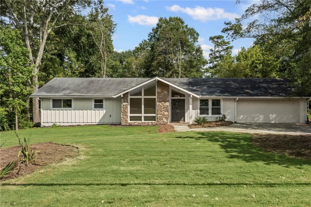 2892 Holly Springs Road, Marietta, GA 30062 — most recent listing photo