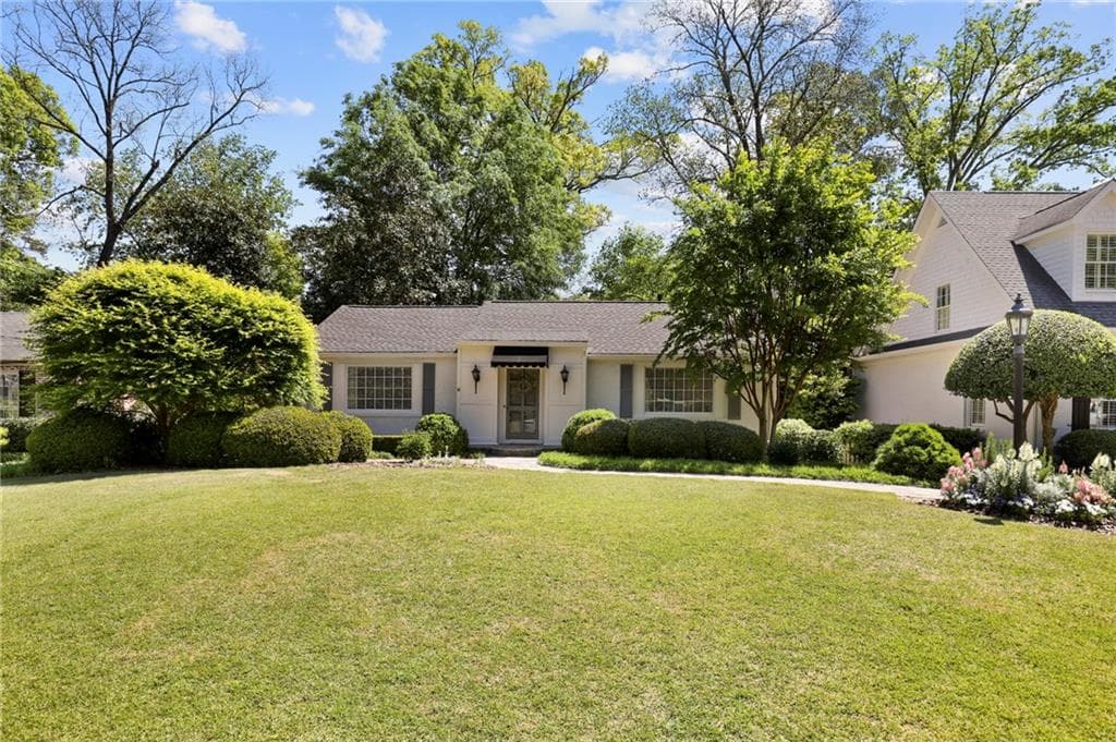 3 bedroom, 2 bathroom, 2,080 sq ft single family residence sold at 1825 Colland Drive, Atlanta, GA 30318