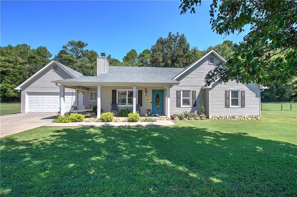 3 bedroom, 2 bathroom, 1,596 sq ft single family residence sold at 115 Estate Drive, Cartersville, GA 30120