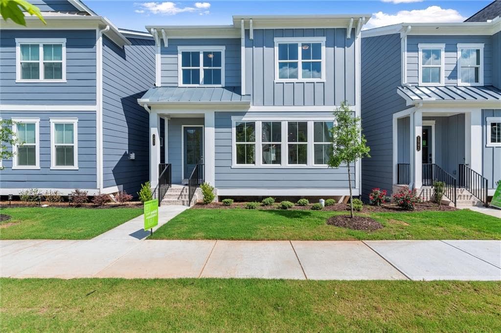 4 bedroom, 5 bathroom, 2,898 sq ft single family residence sold at 1937 Quarry Park Place, Atlanta, GA 30318