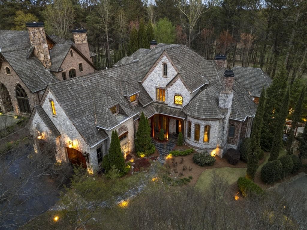 290 Ardsley Lane, Alpharetta, GA 30005 — most recent listing photo