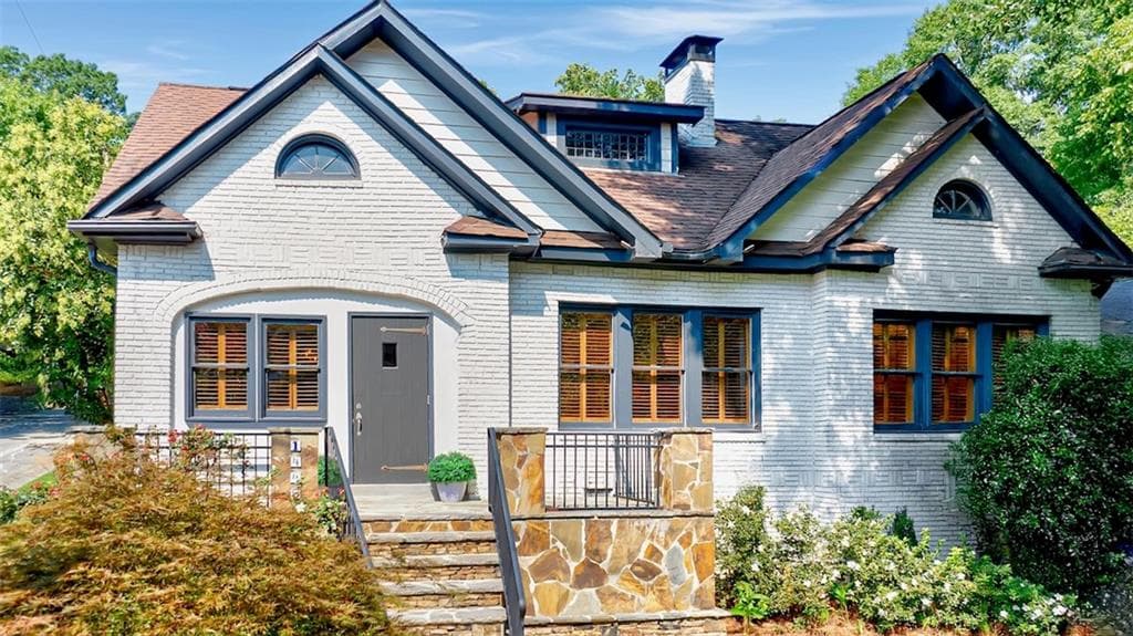 4 bedroom, 3 bathroom, 2,807 sq ft single family residence sold at 1448 N Highland Avenue, Atlanta, GA 30306
