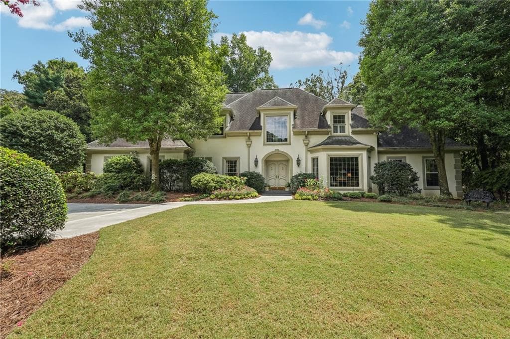5 bedroom, 6 bathroom, 6,974 sq ft single family residence sold at 5315 N Powers Ferry Road, Atlanta, GA 30327