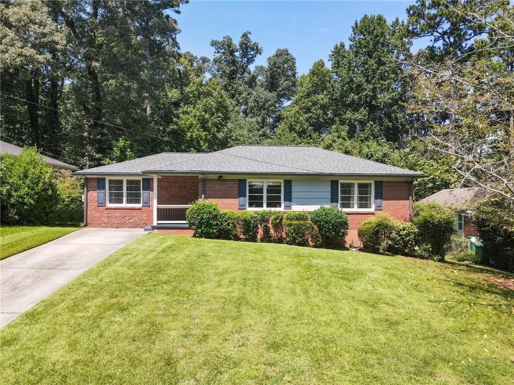 2312 Vistamont Drive, Decatur, GA 30033 — most recent listing photo