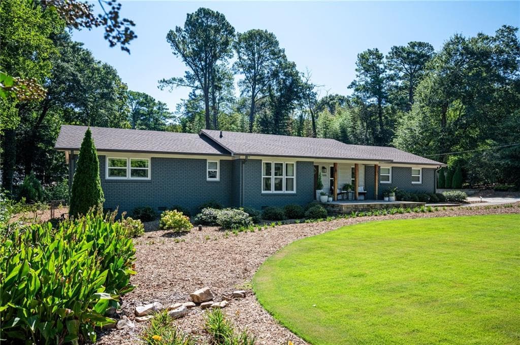 3 bedroom, 2 bathroom, 1,622 sq ft single family residence sold at 1616 Lancaster Drive, Marietta, GA 30066