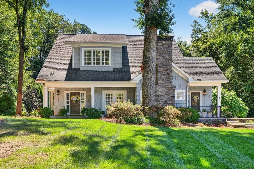 4 bedroom, 5 bathroom, 5,089 sq ft single family residence sold at 2761 Dover Road, Atlanta, GA 30327