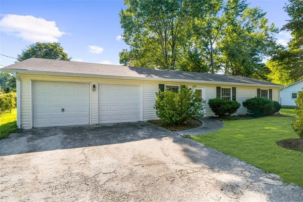 1874 North Road, Snellville, GA 30078 — most recent listing photo