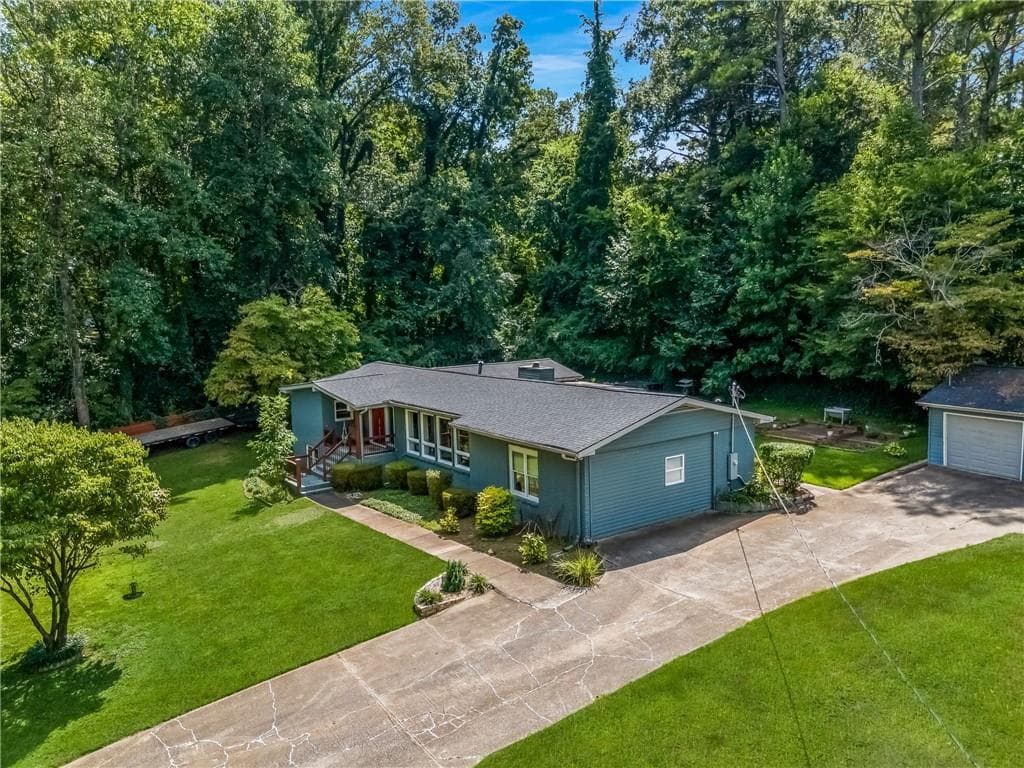 6101 Misty Valley Drive, Acworth, GA 30102 — most recent listing photo