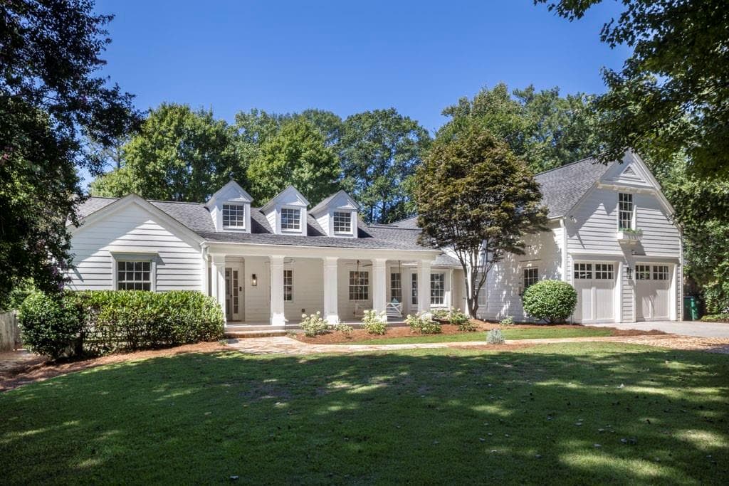 6 bedroom, 4 bathroom, 5,282 sq ft single family residence sold at 4750 Dudley Lane, Atlanta, GA 30327