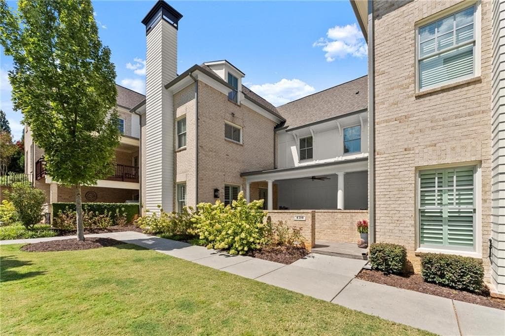 430 Clover Court, Roswell, GA 30075 — most recent listing photo