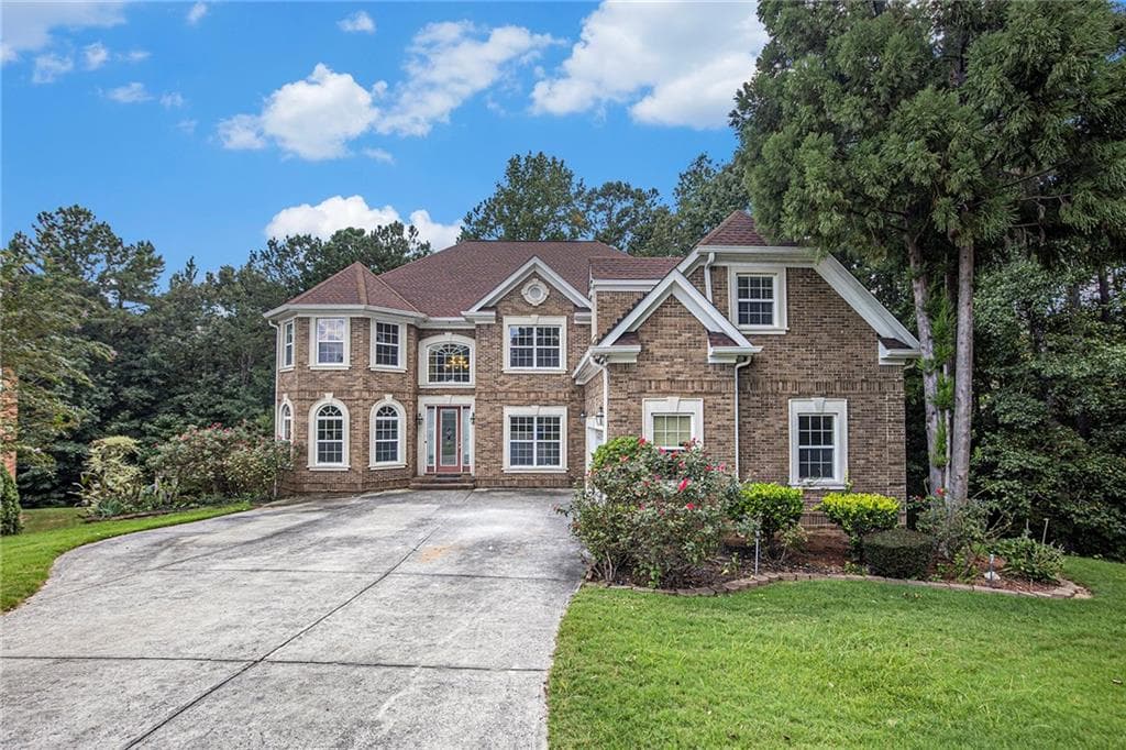 5 bedroom, 4 bathroom, 4,592 sq ft single family residence sold at 256 Montpelier Court, Atlanta, GA 30331