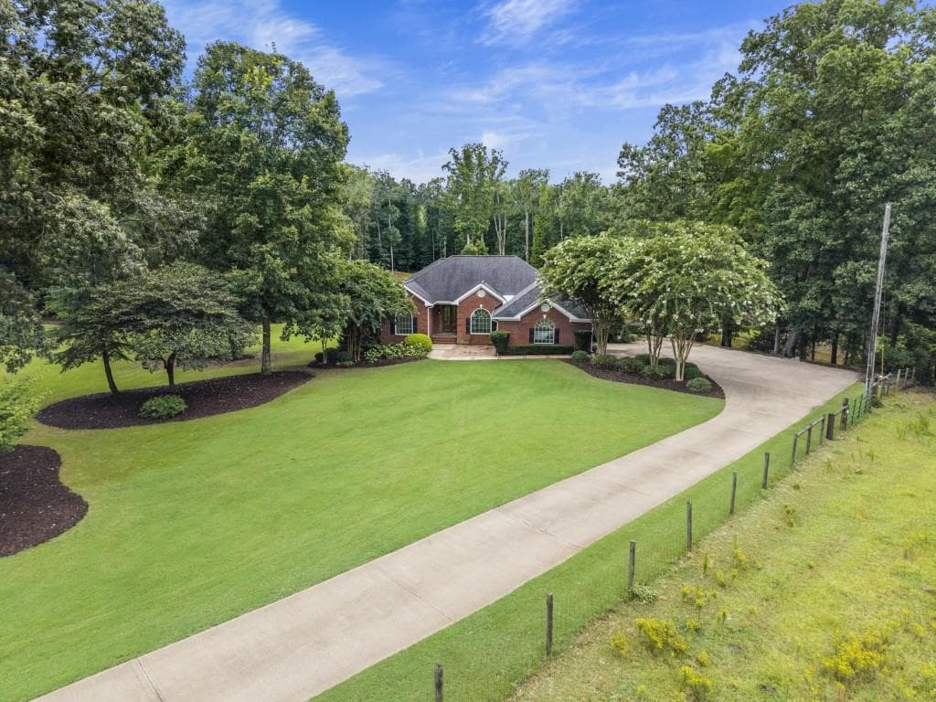 300 Potts Lane, Covington, GA 30016 — most recent listing photo